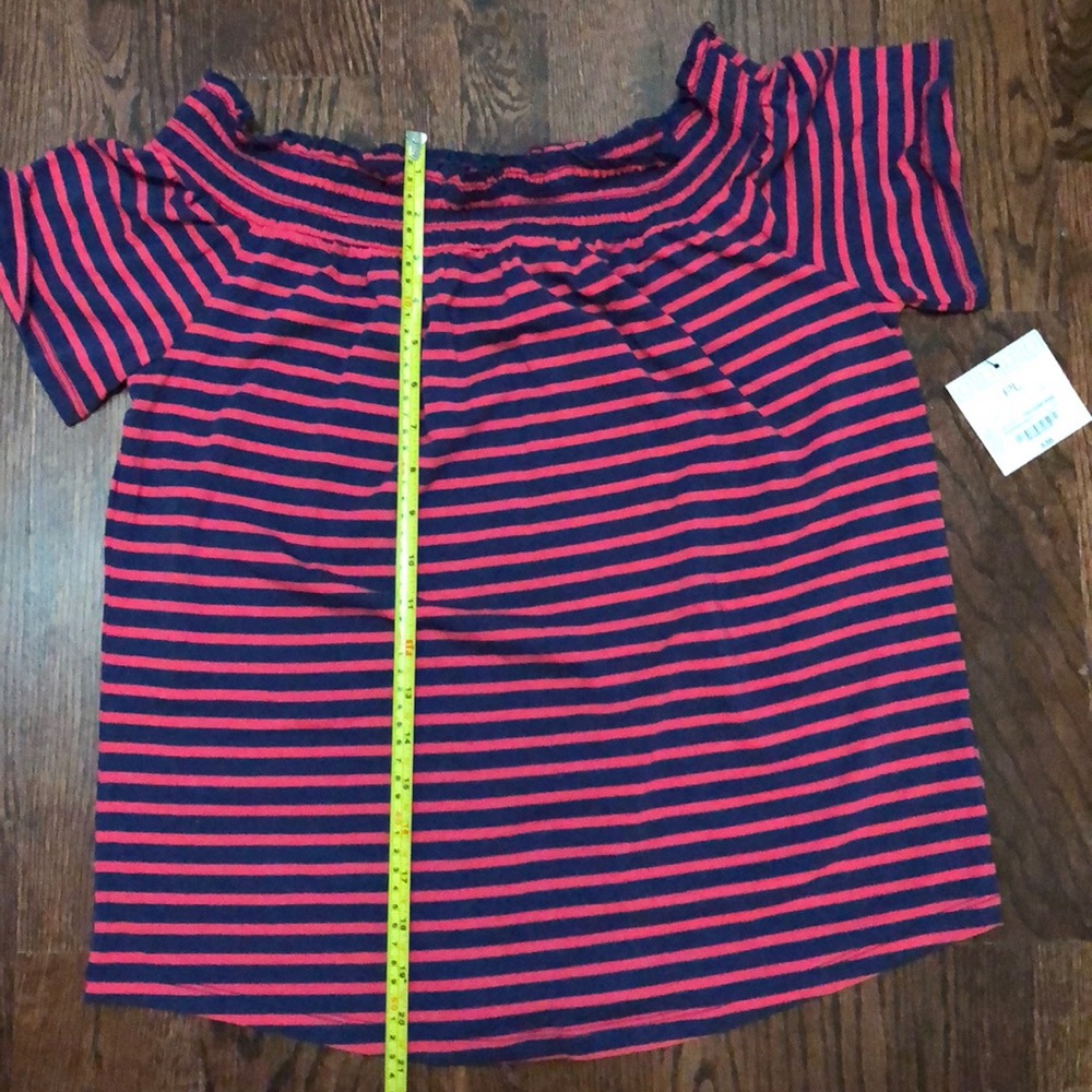 Host Pick Liz Claiborne Petite Short Sleeve Stripe - Picture 3 of 3
